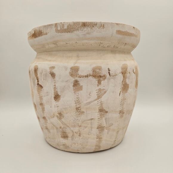 Rustic Distressed Wooden Dough Planter - Picture 1 of 4